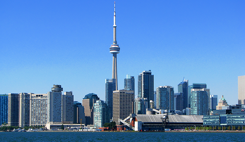 toronto skyline and water front