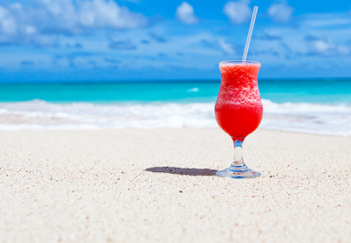 Travel with Mia - Funjet _ Pay for your vacation over time
